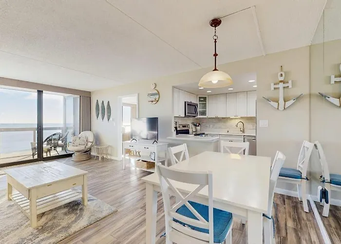 Convenient Beachfront With Balcony Pools Tennis Gym & Ac Ocean City