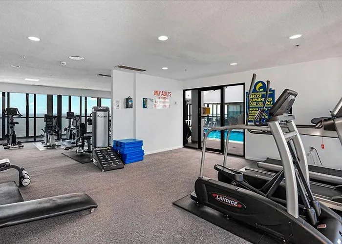 Convenient Beachfront With Balcony Pools Tennis Gym & Ac *